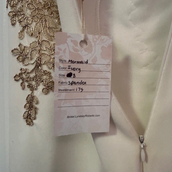 BabyOnline D.R.E.S.S, Ivory and gold mermaid gown - NWT - Size 8 - Picture 11 of 13